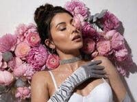 naked girl with webcam masturbating with dildo Alice