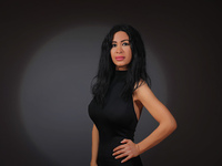live sex webcam video AnnemariaAdison