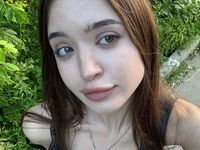 fingering camgirl video ChandraHankin