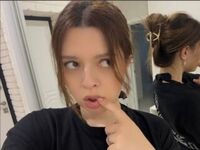 webcam girl chatroom DevonaChurchey