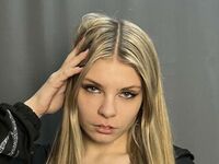 camslut topless GlendaLabeau