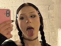 sexy camgirl KattyIvy