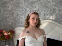 camgirl masturbating with sex toy MaryCharm