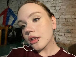 nude webcamgirl photo SaraKnights