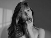 hot cam girl spreading pussy SophieLix
