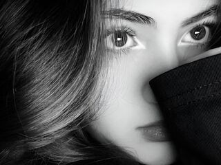 webcam girl chatroom VickyToure