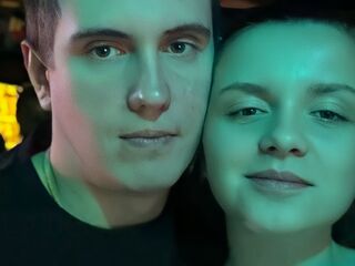 hot live couple blowjob KaiGerdaStoorm