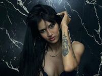 girl foot fetish cam LucyMorgan