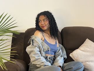 livecam photo AddanasDaven