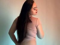 free live chatroom AdelinaTaylor