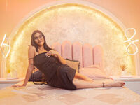 girl cam nude AishaCarpenter