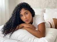 chatroom cam AmaraDilucas