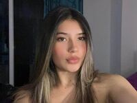 closeup AmberCaro