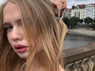 fingering cam slut AmberWindow