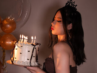 shaved pussy cam AngelaRodds