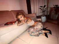 fingering girl cam picture AnneHarmon