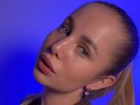 naked camgirl fingering pussy AnnelleToulson
