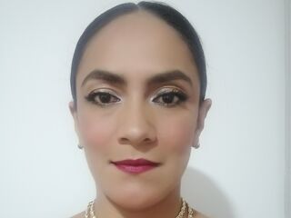 camgirl live porn webcam AntonellAdiosa