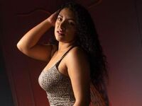 naughty cam girl fingering pussy CamilaCahrles