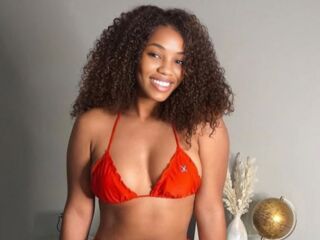 nude gamgirl ChiNasa