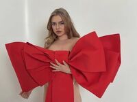 cam girl playing with vibrator ChloeBlueberry