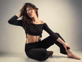 naked cam girl masturbating ChloeSteele