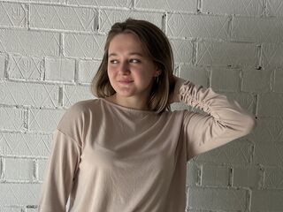 nude camgirl pic ChristiaBenoy