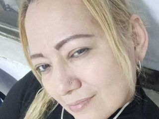 cam slut video chat ClauWatson
