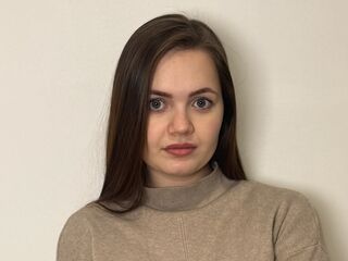 naked girl with webcam masturbating DaleSchissler