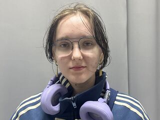 webcam striptease show DoraDawson