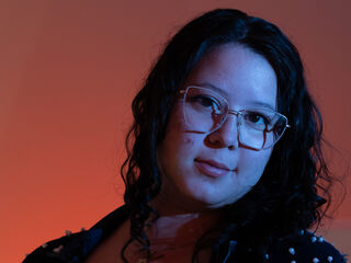 hot chat room EliCapcher