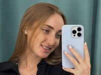 naughty camgirl masturbating with dildo ElizabethKitchen