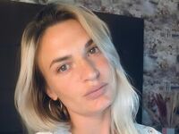 fingering camgirl video EllieMaryn