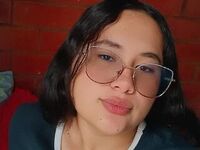 topless camgirl EmmanueRodriguez