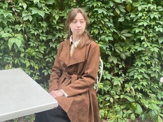 camgirl porn EsterMons