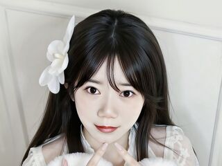 camgirl shaving pussy EvaDanni