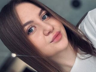 naughty cam girl masturbating GloryQuent