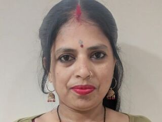 live webcam performer GotiLeah