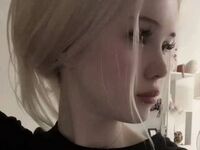 live cam show HeatherHeinitz