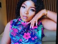 naked cam chatroom IrisIvy