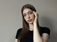 cam strip tease JennetteLefter