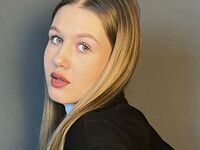 cam girl spreading pussy JoycelynDoctor