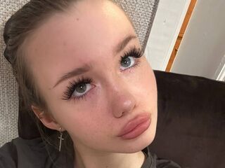 free live cam chat JuliaStevens