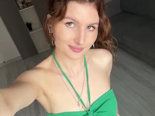 free chat KarmenZeinert
