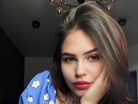 cam girl playing with dildo KateMetika