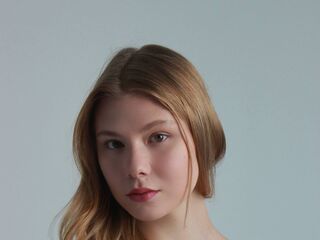 cam hooker LavonAllara