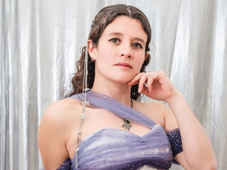 hot girl cam picture LiaSannin