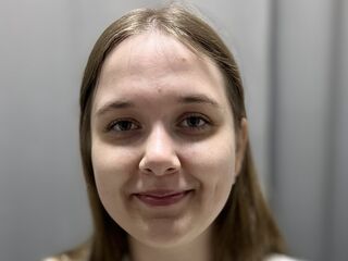 chat room webcam LindaLeen