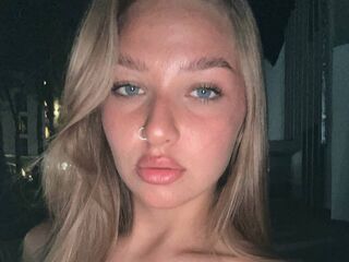 hot camslut LorineScharping