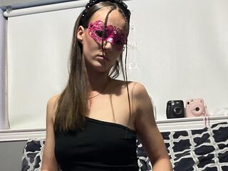 masturbating camgirl Lovelylilithh